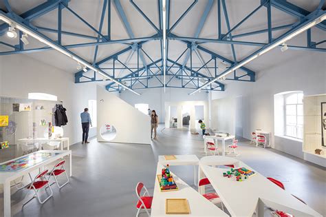 accademia dei bambini fondazione prada indirizzo|fondo prada milano orari.